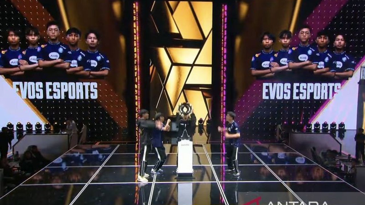 PB ESI lakukan Evaluasi Timnas Esports Indonesia usai EWC 2025, soroti performa tim MLBB Putri yang cetak rekor sempurna dan persiapan menuju SEA Games 2025.