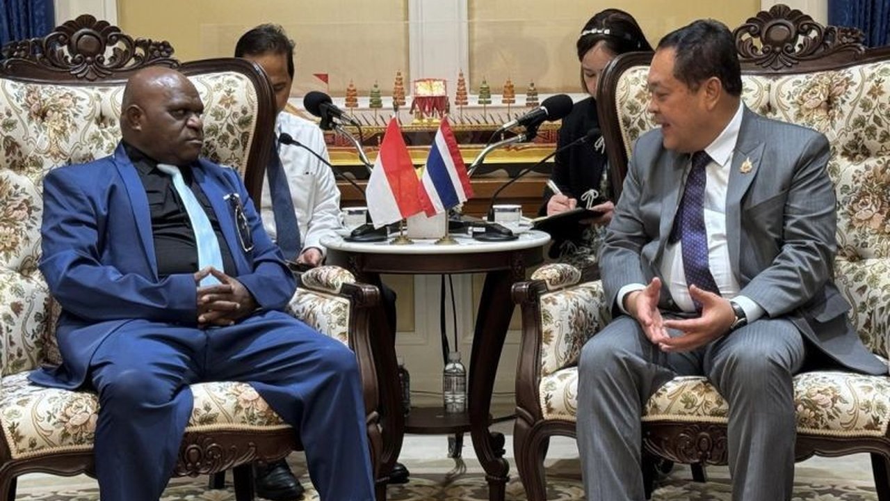 Indonesia dan Thailand berinisiatif membentuk Organisasi Menteri HAM ASEAN, sebuah langkah penting untuk memajukan hak asasi manusia di kawasan dan dunia.