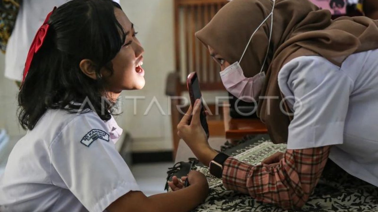 Kementerian Kesehatan memperluas Integrasi Layanan Hepatitis ke dalam program CKG, upaya strategis untuk deteksi dini dan percepatan eliminasi hepatitis B dan C di Indonesia. Bagaimana dampaknya?