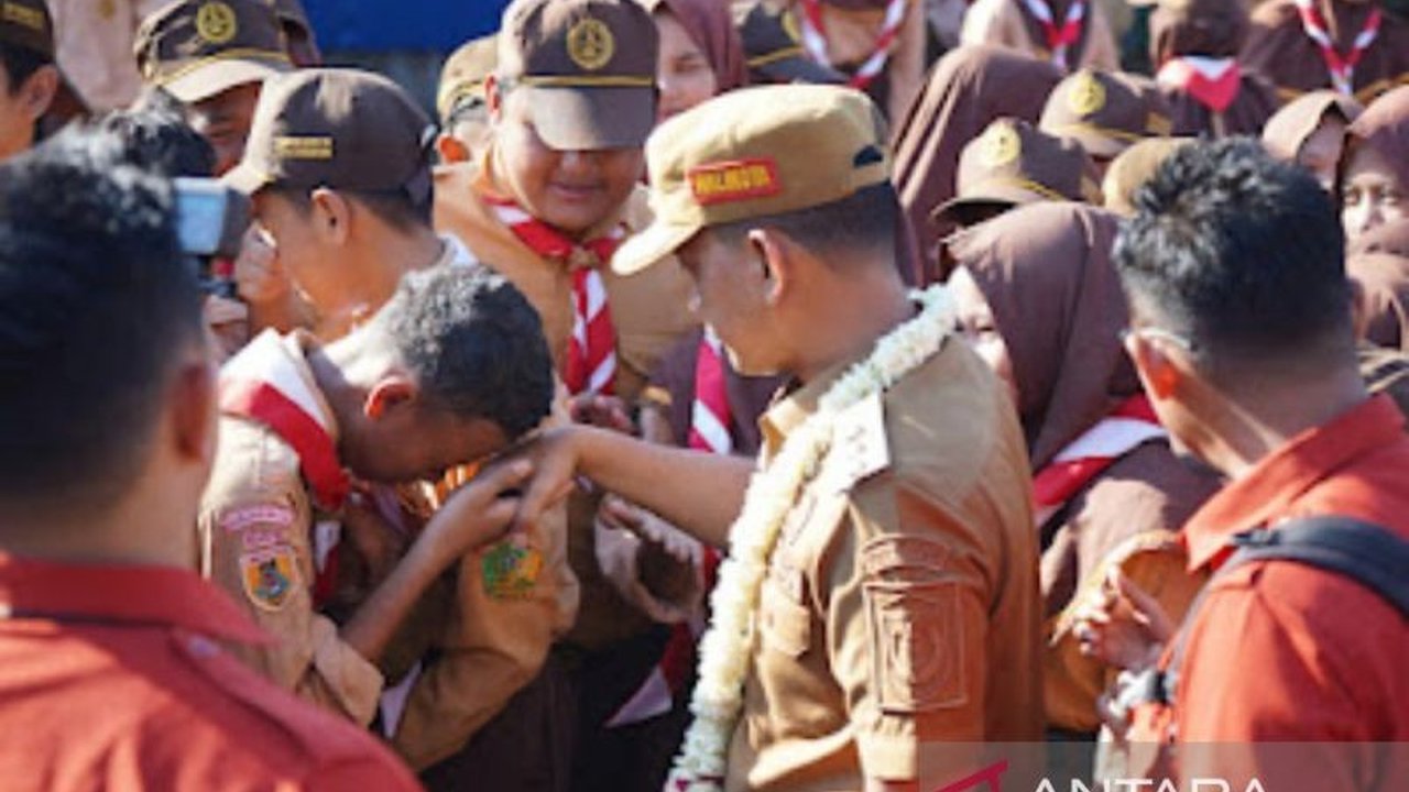 Wali Kota Banjarmasin Turun Langsung, Apa Itu Program Satu Arah yang Sasar Puluhan Sekolah untuk Tekan Kenakalan Remaja?