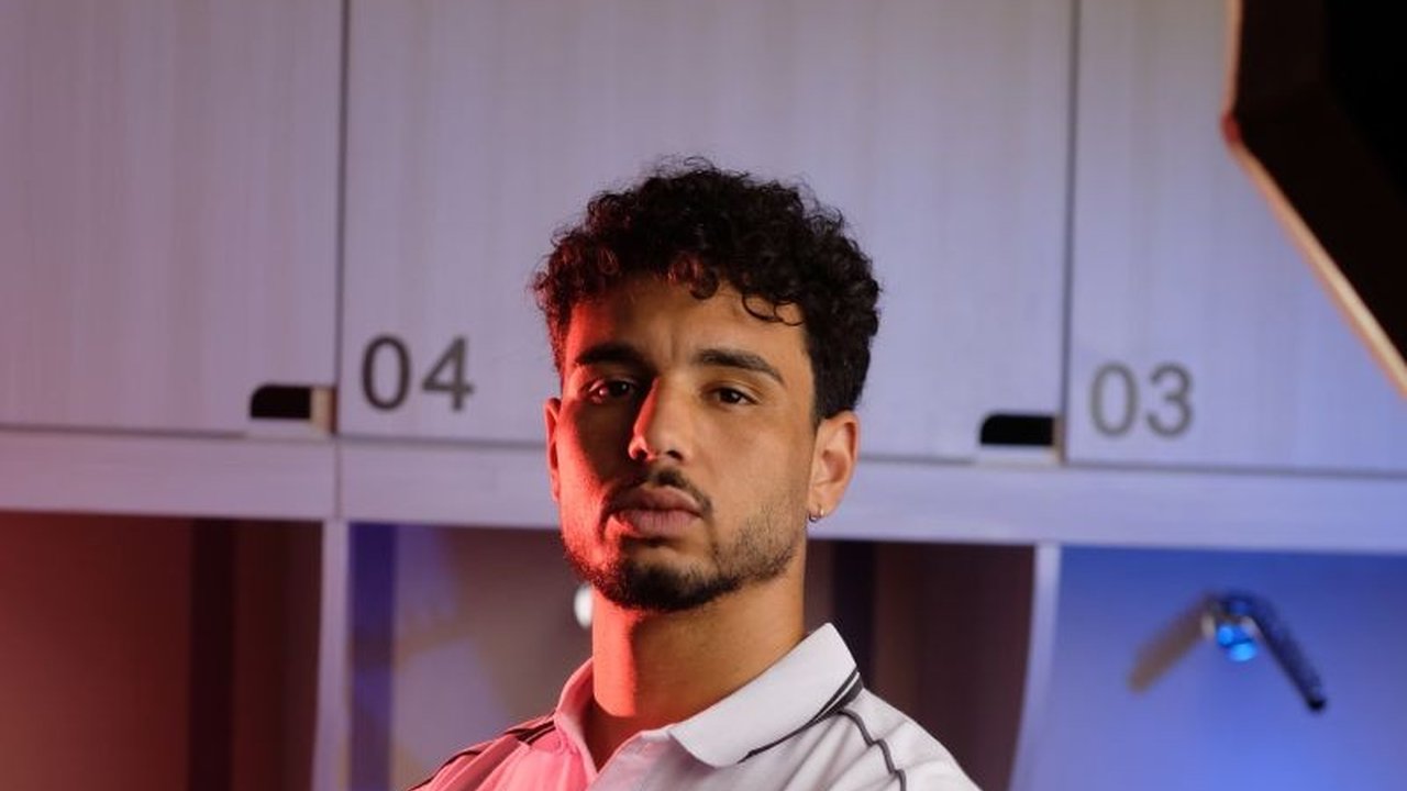 Persijap Jepara resmi mendatangkan bek tangguh asal Portugal, Diogo Araujo Brito, untuk memperkuat lini pertahanan di I League 2025/2026. Siapakah dia?