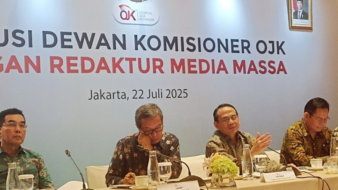 Otoritas Jasa Keuangan (OJK) proaktif mendorong konsorsium asuransi untuk mitigasi risiko di industri Pinjaman Daring, demi perlindungan lebih kuat dan stabilitas ekuitas penyelenggara.