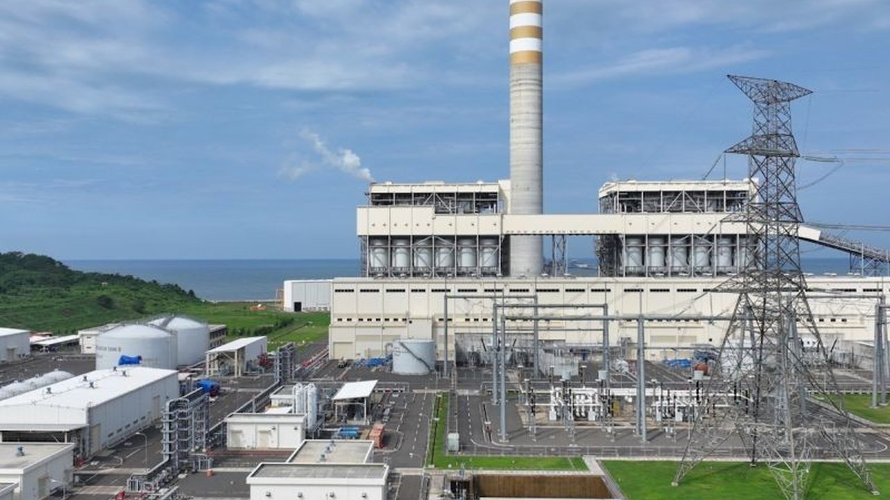 Kementerian Kelautan dan Perikanan (KKP) telah menerbitkan izin pemanfaatan air laut untuk PLTU Batang, menjadikannya yang pertama di Jawa. Apa dampaknya?