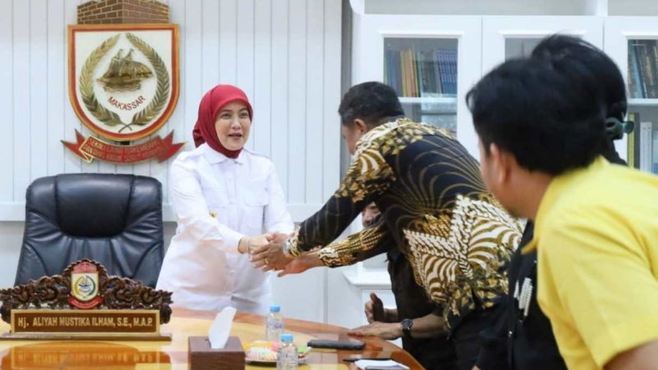 Pemkot Makassar dan Bamag LKKI menjalin kolaborasi strategis dalam program sosial keagamaan. Kolaborasi Pemkot Makassar Bamag LKKI ini bertujuan memperkuat toleransi dan pembangunan inklusif. Simak detailnya!