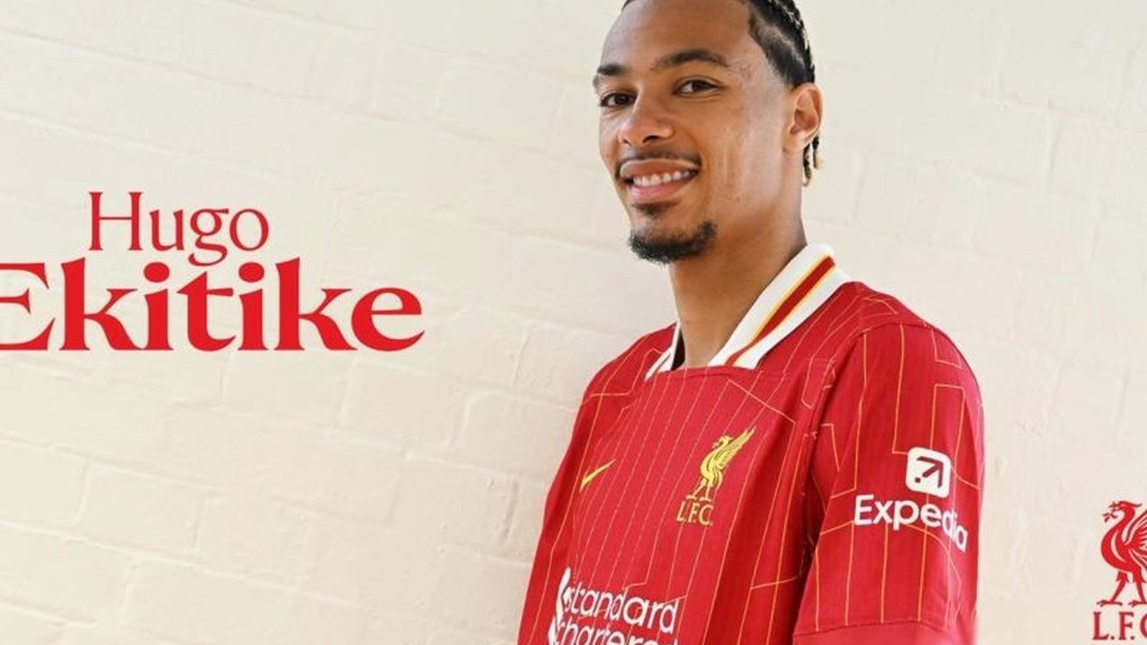 Penyerang muda Hugo Ekitike resmi bergabung dengan Liverpool dari Eintracht Frankfurt. Berapa nilai transfernya dan apa yang membuatnya menarik perhatian The Reds?