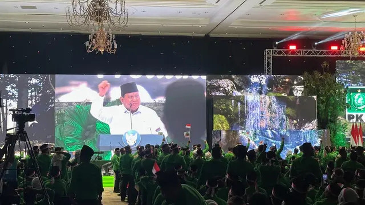 Presiden Prabowo Subianto saat menghadiri Hari Lahir (Harlah) ke-27 di Jakarta International Convention Center (JICC) (Liputan6.com/Nanda Perdana Putra