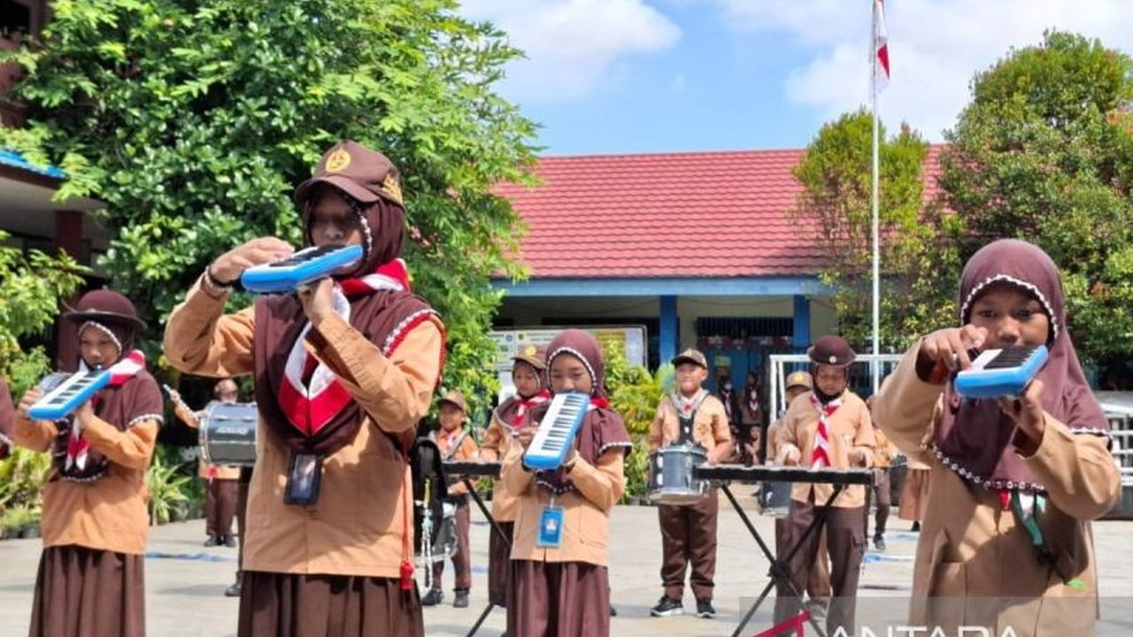 Pemerintah Kota Banjarmasin mengalokasikan Rp22 miliar untuk perbaikan sekolah Banjarmasin di puluhan SD yang rusak pada 2025. Apa saja yang akan diperbaiki?