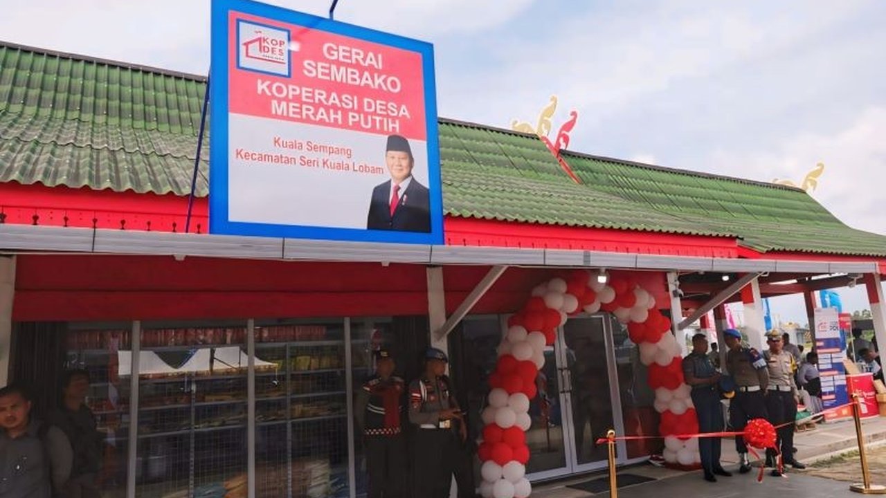 Kopdes Merah Putih Kuala Sempang di Bintan sukses kembangkan Restoran Rindu Selalu, menyajikan seafood lezat dan menjadi model koperasi percontohan nasional.