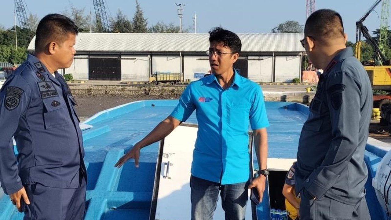 KSOP Tanjungpandan gencar lakukan uji petik alat Keselamatan Kapal Penumpang, antisipasi kecelakaan laut. Bagaimana langkah tegas ini menjamin perjalanan Anda aman?