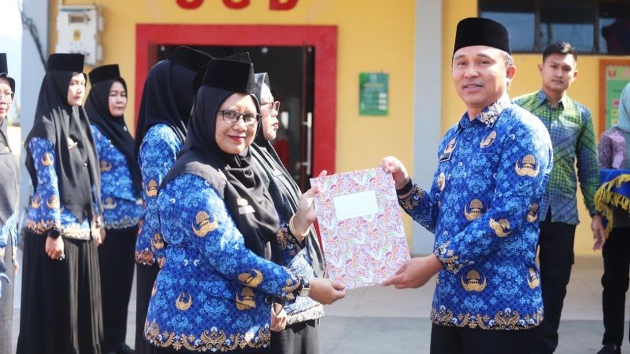 Bupati Lampung Barat Parosil Mabsus meminta peningkatan kualitas Pelayanan Puskesmas Lampung Barat, menekankan layanan 24 jam dan penanganan stunting. Apa alasannya?