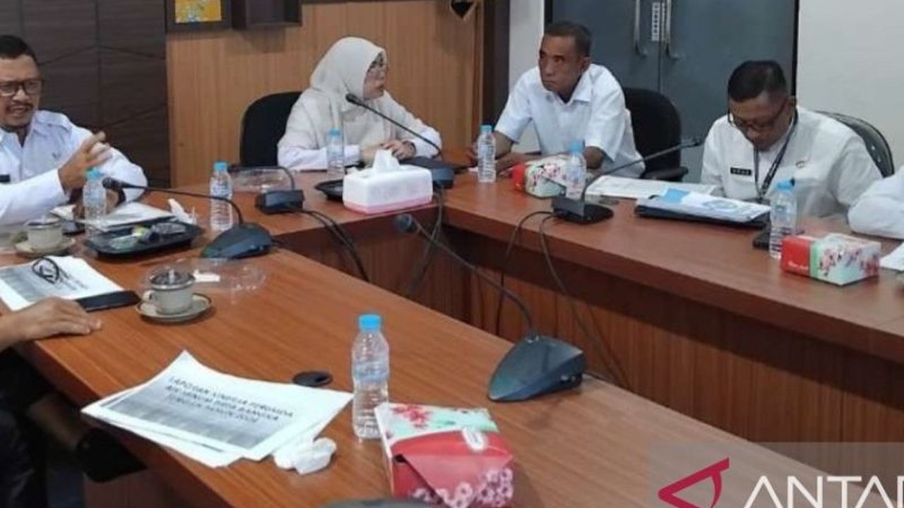 Perumda Tirta Bangka Tengah berhasil bangkit dari keterpurukan finansial, kini menjadi perusahaan sehat dengan laba Rp391 juta dan skor kinerja yang meningkat signifikan.