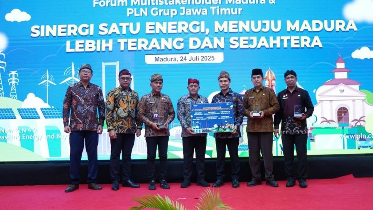 PLN berkomitmen menjaga Pasokan Listrik Madura tetap aman dengan cadangan daya melimpah dan rencana infrastruktur jangka panjang. Bagaimana strategi PLN hadapi kebutuhan masa depan?