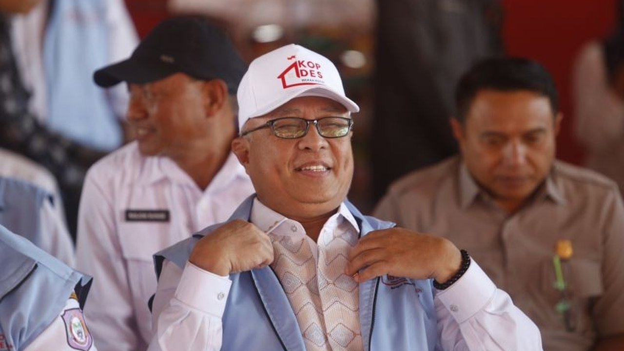 Pemerintah Kabupaten Gorontalo tegaskan komitmen dukung penuh program nasional, termasuk implementasi Makanan Bergizi Gratis dan Koperasi Desa Merah Putih. Simak detail Dukungan Program Nasional Gorontalo.