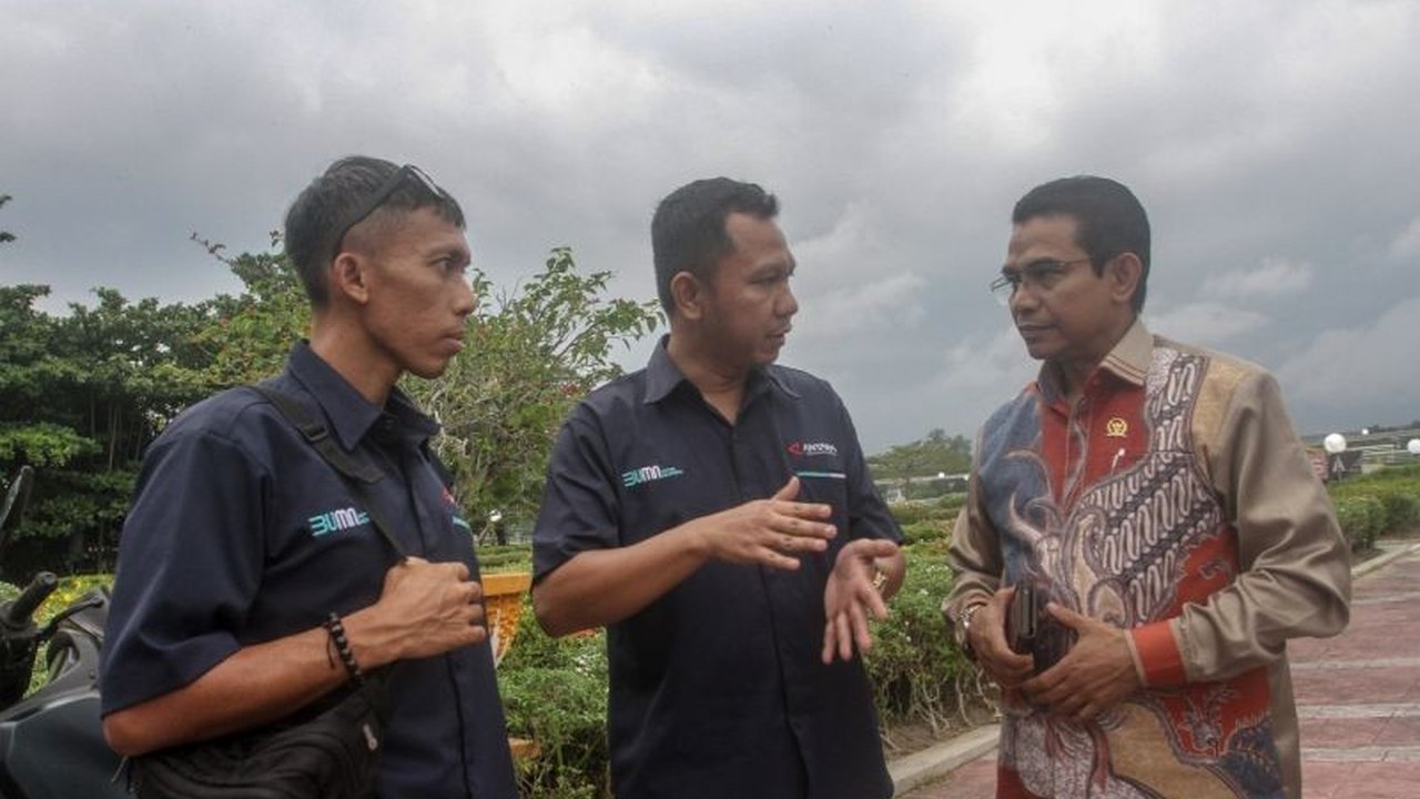 Komisi VII DPR RI dan LKBN ANTARA menjajaki kolaborasi strategis untuk mendorong Pengembangan UMKM Riau, fokus pada pelatihan digital dan peningkatan kapasitas agar UMKM naik kelas.