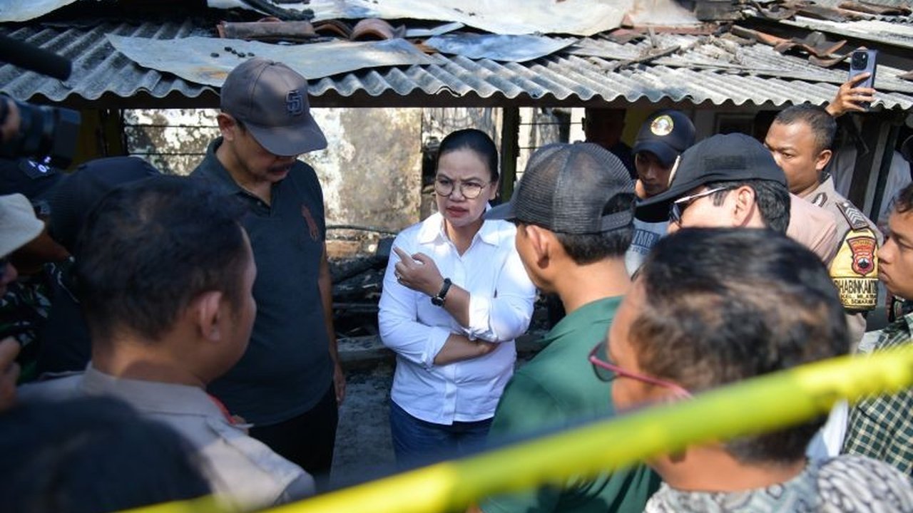 Wali Kota Semarang Agustina Wilujeng Pramestuti mengimbau masyarakat untuk rutin cek instalasi listrik guna mencegah kebakaran, menyusul tragedi 5 korban tewas.