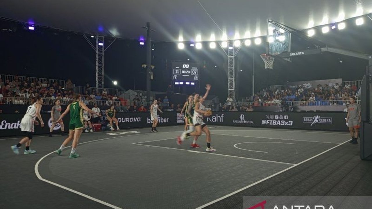 Tim putri Jepang sukses meraih gelar juara FIBA 3x3 Women's Series Jakarta 2025 setelah mengalahkan Australia, menunjukkan dominasi mereka di ajang bergengsi ini.