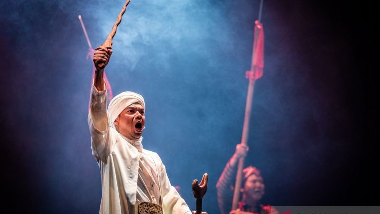 Gubernur DIY Sri Sultan Hamengkubuwono X mengungkap Perang Diponegoro sebagai upaya mempertahankan bangsa, melibatkan masyarakat, budaya, dan nilai-nilai luhur.