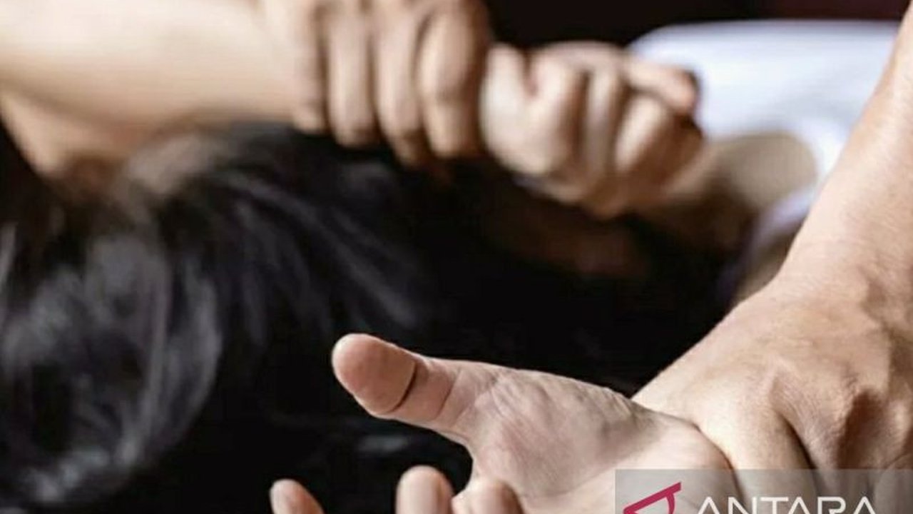 Polres Karawang intensif mendalami kasus dugaan pelecehan seksual mahasiswi berinisial NA, melibatkan 20 saksi dan tes kesehatan jiwa korban, demi kepastian hukum.