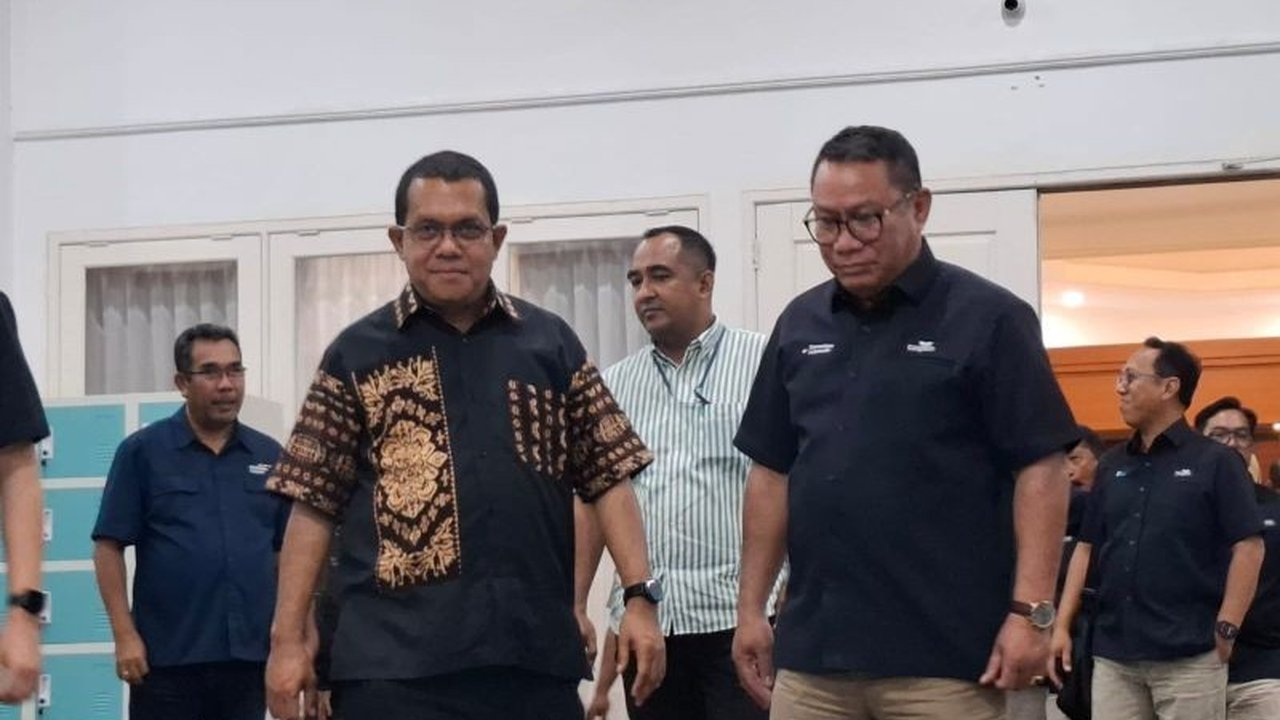 PT Taspen dan Pemprov NTT berkolaborasi membentuk tim khusus untuk Taspen dorong ekonomi NTT melalui pemberdayaan ASN dan pensiunan. Simak strategi lengkapnya!