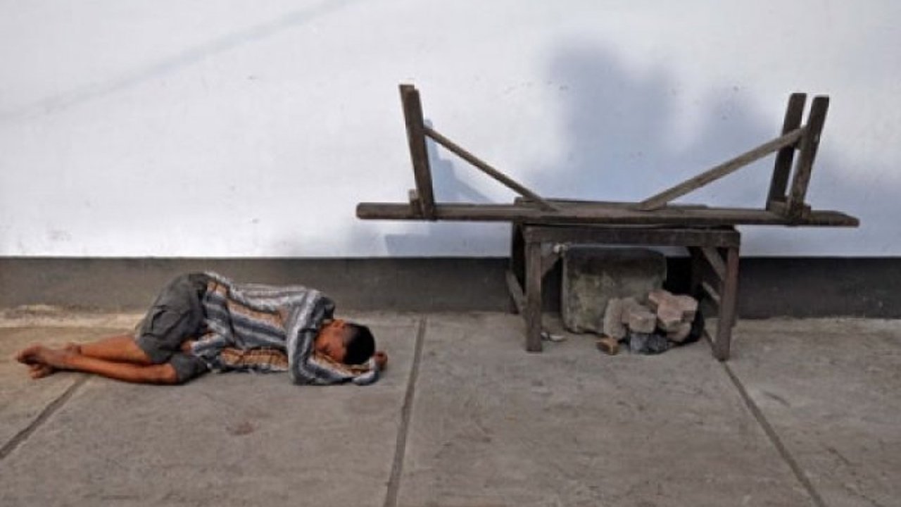 Badan Pusat Statistik (BPS) merilis data terbaru, jumlah penduduk miskin di NTB terus menunjukkan tren penurunan signifikan selama satu dekade terakhir. Simak detailnya!