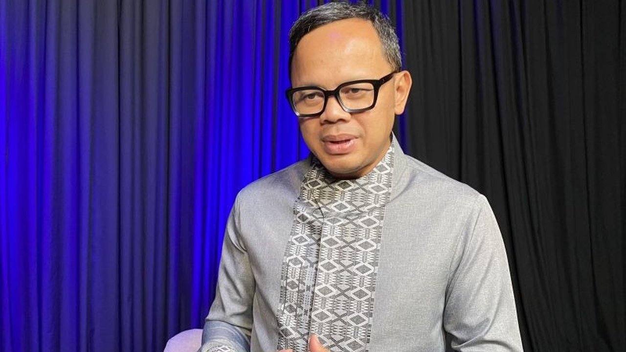 Pelaksanaan Retret Sekda di seluruh Indonesia masih menunggu pengisian jabatan birokrat tertinggi di daerah rampung. Mengapa penundaan ini penting bagi sinergi pemerintahan?