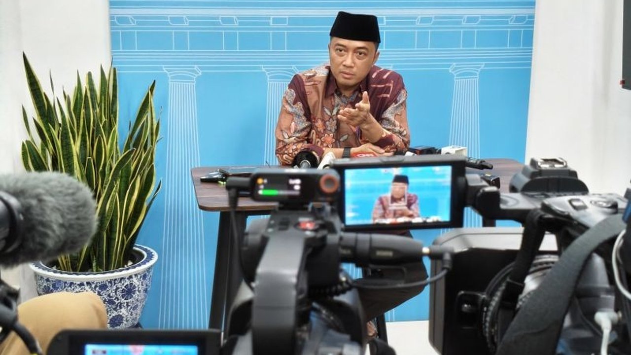 Mensesneg Prasetyo Hadi menegaskan kebijakan relaksasi TKDN untuk produk Amerika Serikat sangat terbatas, tidak berlaku untuk semua jenis barang, demi menjaga daya saing industri nasional.