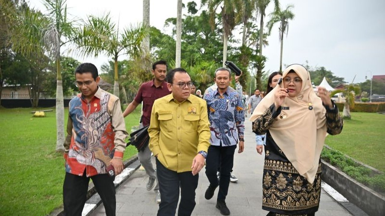 Komisi VII DPR RI menyerukan pelaku wisata dan UMKM untuk berinovasi, mengubah Pariwisata Siak dari pelengkap menjadi destinasi utama berdaya tarik tinggi.