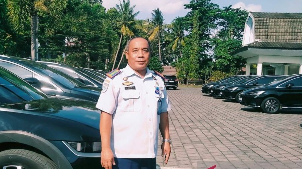 Dinas Perhubungan NTB menyiapkan 115 unit kendaraan untuk mendukung kelancaran Transportasi Fornas NTB 2025. Penasaran bagaimana skema transportasinya?