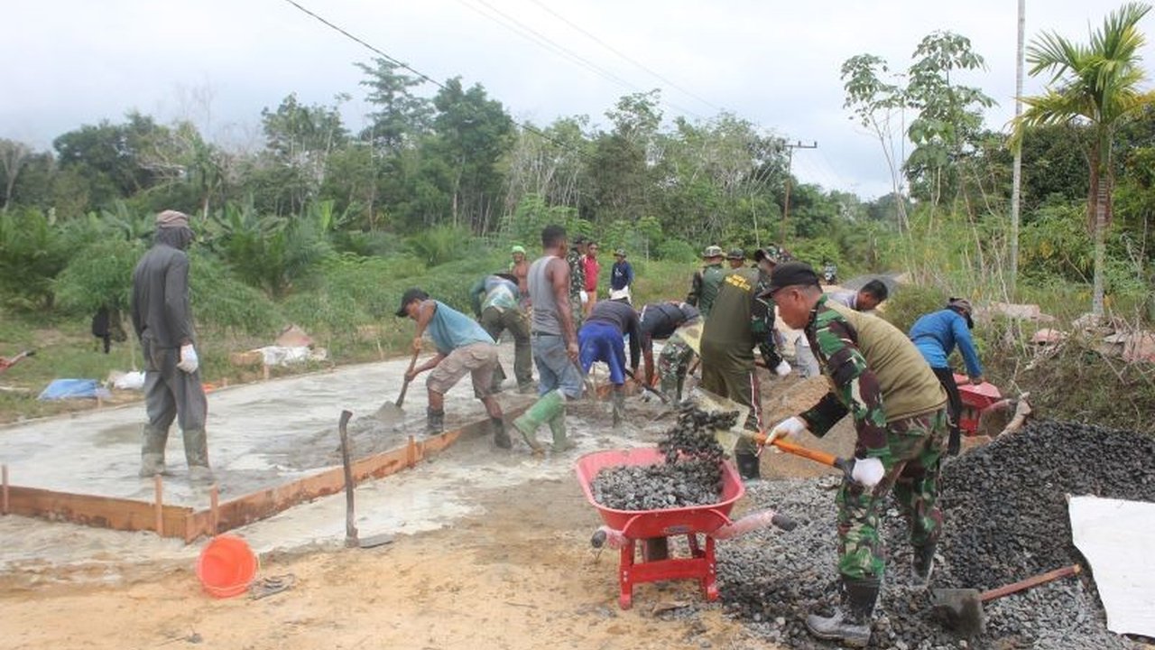 Program TMMD Imbangan ke-125 di Gunung Mas menjadi wujud nyata pemerataan pembangunan, mempercepat infrastruktur desa, dan memperkuat ketahanan nasional.