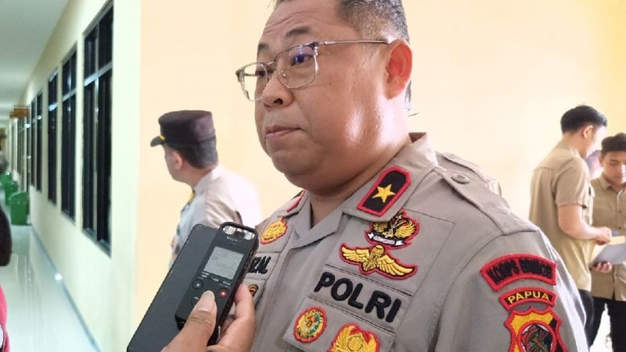 Satgas Damai Cartenz berkomitmen menindak tegas Kelompok Kriminal Bersenjata (KKB) di Papua yang terus melakukan kekerasan terhadap warga sipil. Apa langkah konkretnya?