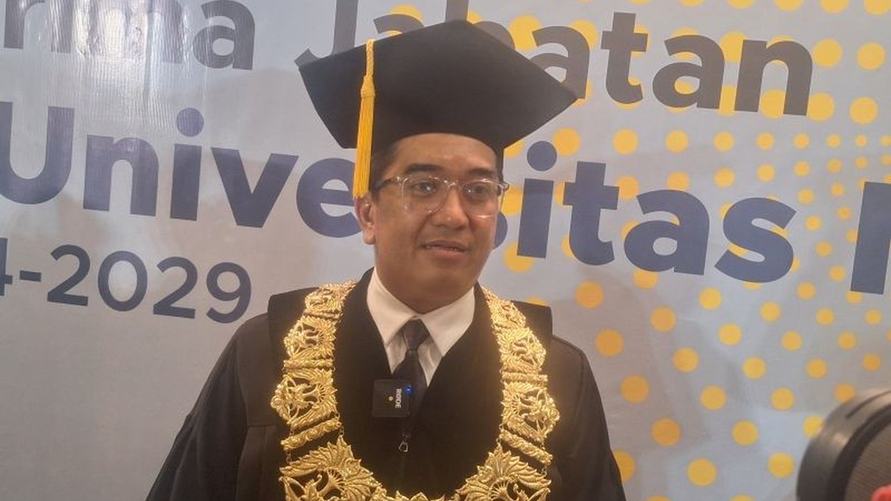 Universitas Indonesia (UI) berikan Insentif Dosen UI dan tendik hingga 4-5 kali take home pay, wujud komitmen tingkatkan kualitas pendidikan dan kesejahteraan. Simak detailnya!