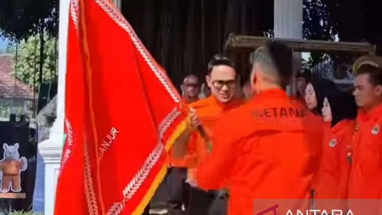 Pemerintah Kabupaten Cianjur menekankan peran vital Relawan Tangguh Bencana (Retana) sebagai garda terdepan mitigasi dan edukasi bencana, meski jumlah personel Retana telah disesuaikan.