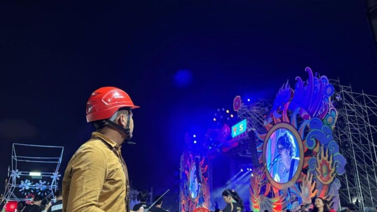 PLN sukses mendukung PICA Fest 2025 dengan layanan PLN Bali Green Flash, solusi listrik sementara bebas emisi. Simak bagaimana PLN mendorong energi bersih dan digitalisasi!