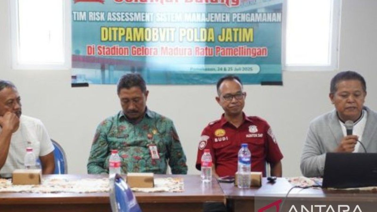 Polda Jatim mengumumkan Stadion Gelora Madura Ratu Pamelingan layak menjadi kandang Madura United FC untuk musim 2025-2026, namun ada catatan penting yang harus dipenuhi demi keamanan.