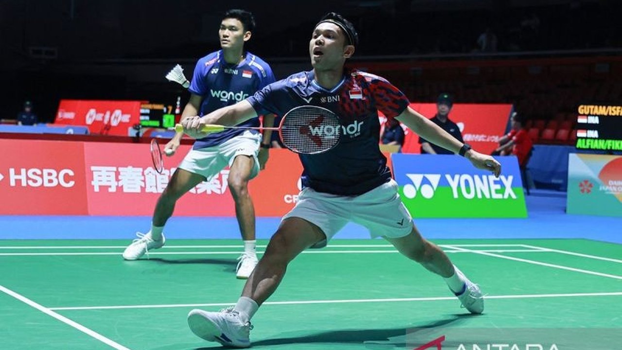 Ganda putra Indonesia Fajar Fikri berhasil mengamankan tempat di final China Open 2025. Mereka menaklukkan wakil tuan rumah, siapakah lawan yang akan mereka hadapi selanjutnya?