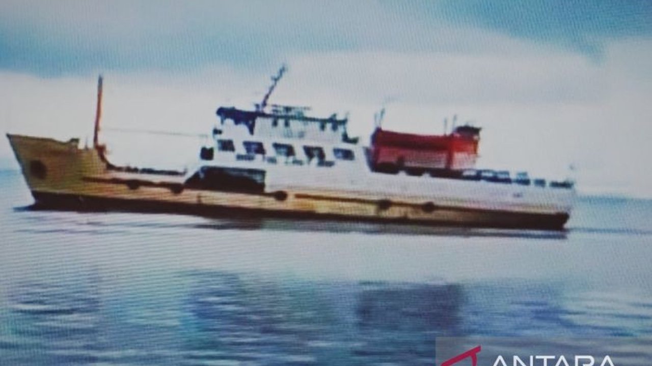 Pemerintah Kabupaten Biak Numfor melalui Dishub menyediakan angkutan perintis ke Pulau Bromsi untuk perayaan HUT RI ke-80, tawarkan biaya terjangkau.