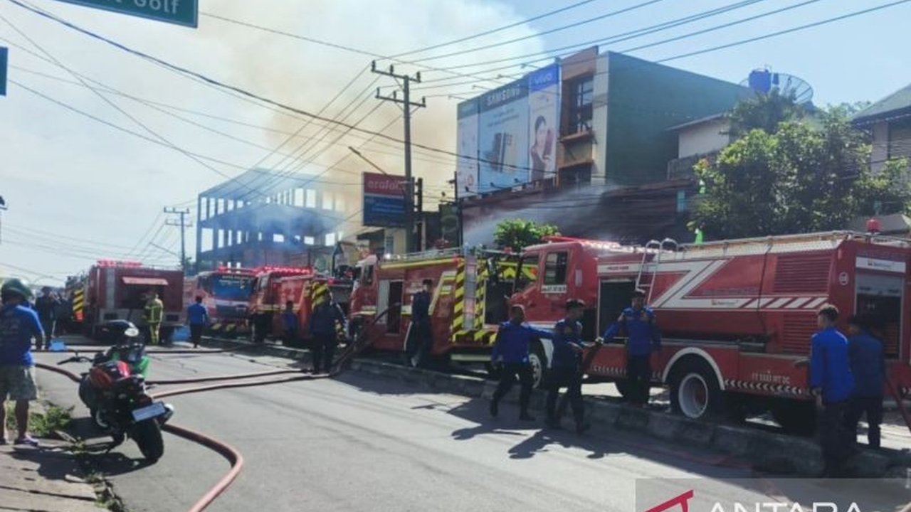 PT Pertamina (Persero) menyalurkan bantuan Pertamina kemanusiaan bagi korban kebakaran di Palembang. Bantuan ini meringankan beban puluhan KK yang kehilangan tempat tinggal.