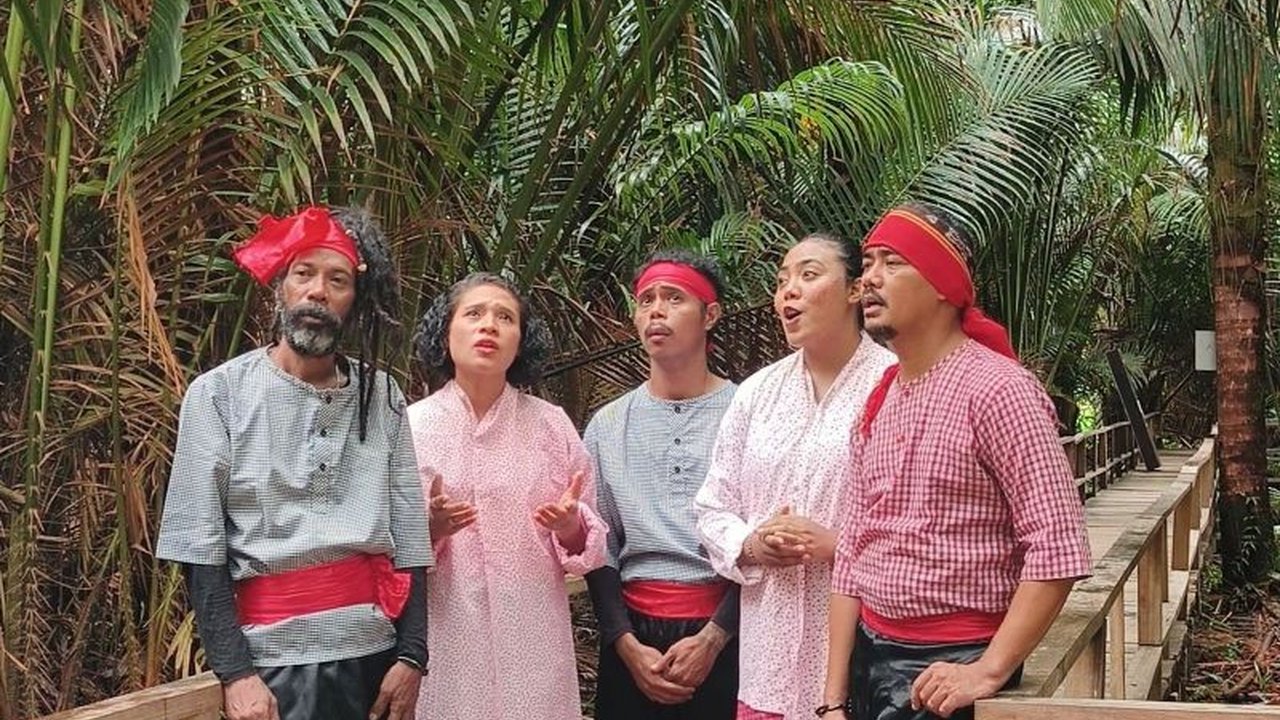 Kementerian Ekraf menegaskan Industri Musik Daerah sebagai mesin pertumbuhan ekonomi baru. Ambon, kota musik UNESCO, buktikan potensi besar ini. Bagaimana dampaknya?