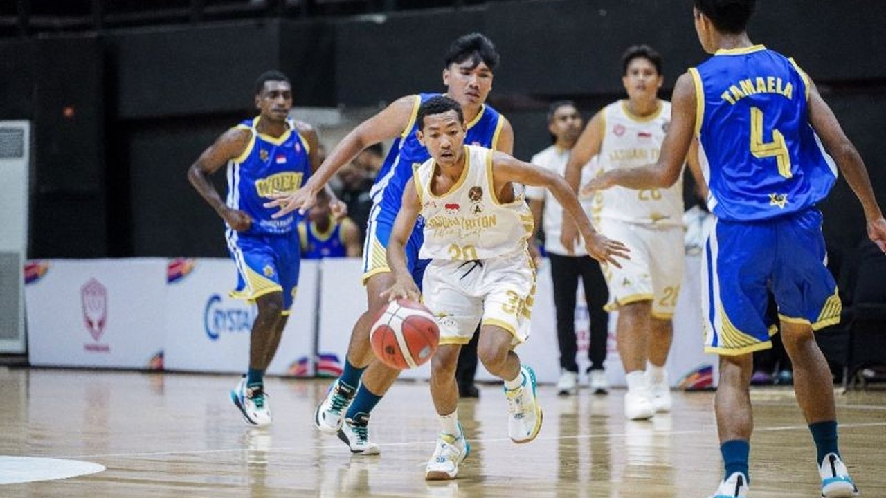 Meski Tempuh Perjalanan Laut Seminggu, Tim Basket Papua Barat Tunjukkan Semangat Juang di Kejurnas U18