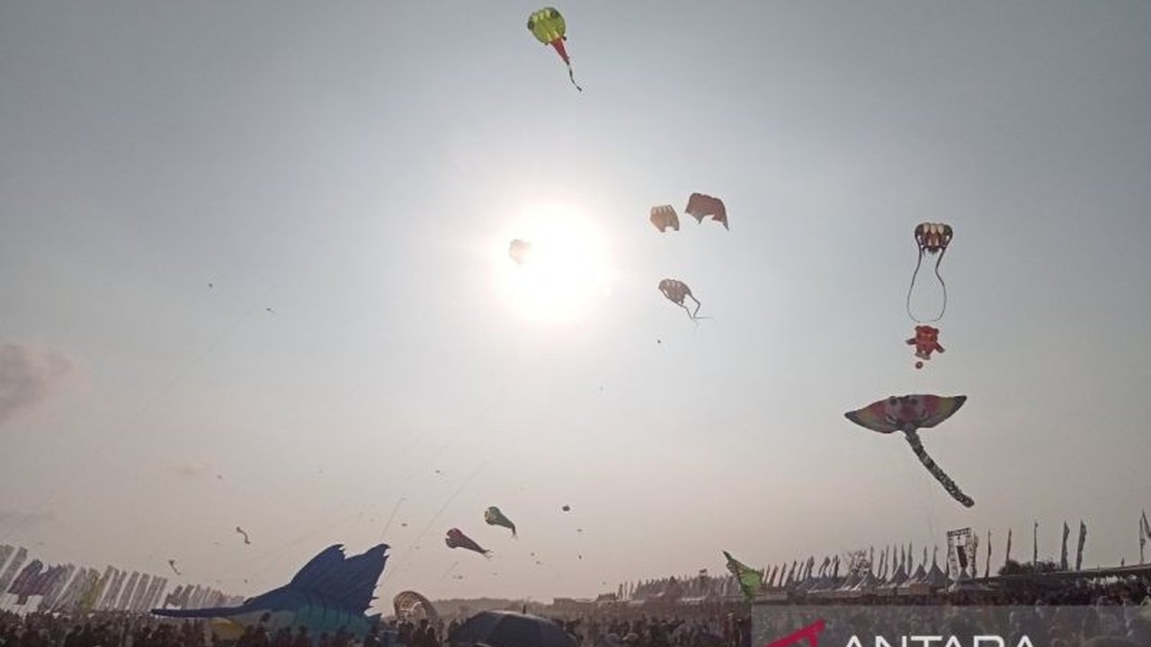 Tahukah Anda? Festival Layangan Parangtritis Tarik Ribuan Wisatawan Mancanegara, Jadi Agenda Internasional DIY!