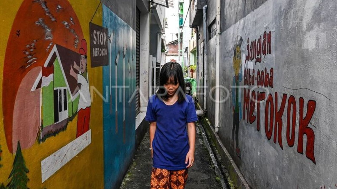 Asosiasi Pedagang Kaki Lima Indonesia (APKLI) menyatakan dukungan terhadap upaya Pemprov Jakarta dalam perlindungan anak dari rokok. Bagaimana nasib UMKM di tengah regulasi baru?