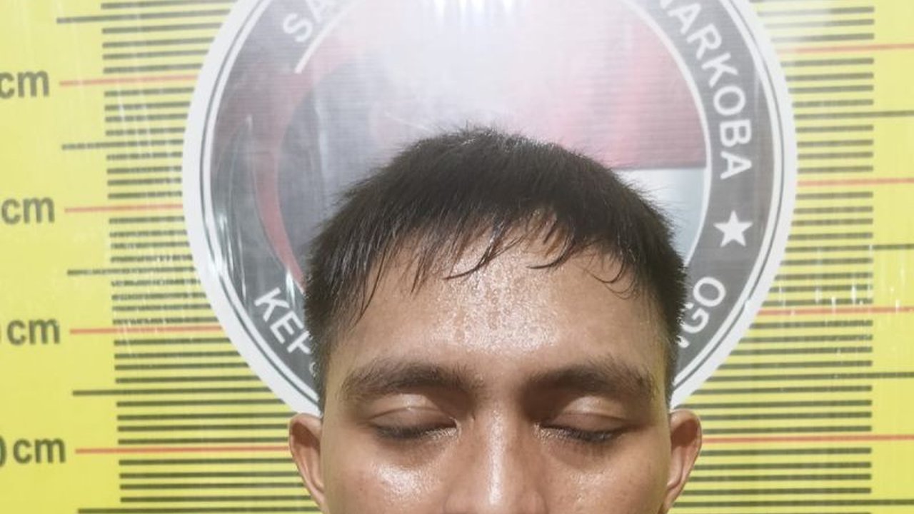 Polres Bungo berhasil melakukan Penangkapan Bandar Sabu dengan barang bukti hampir satu ons, terungkap modus operandi melibatkan oknum WBP Lapas. Bagaimana jaringannya?