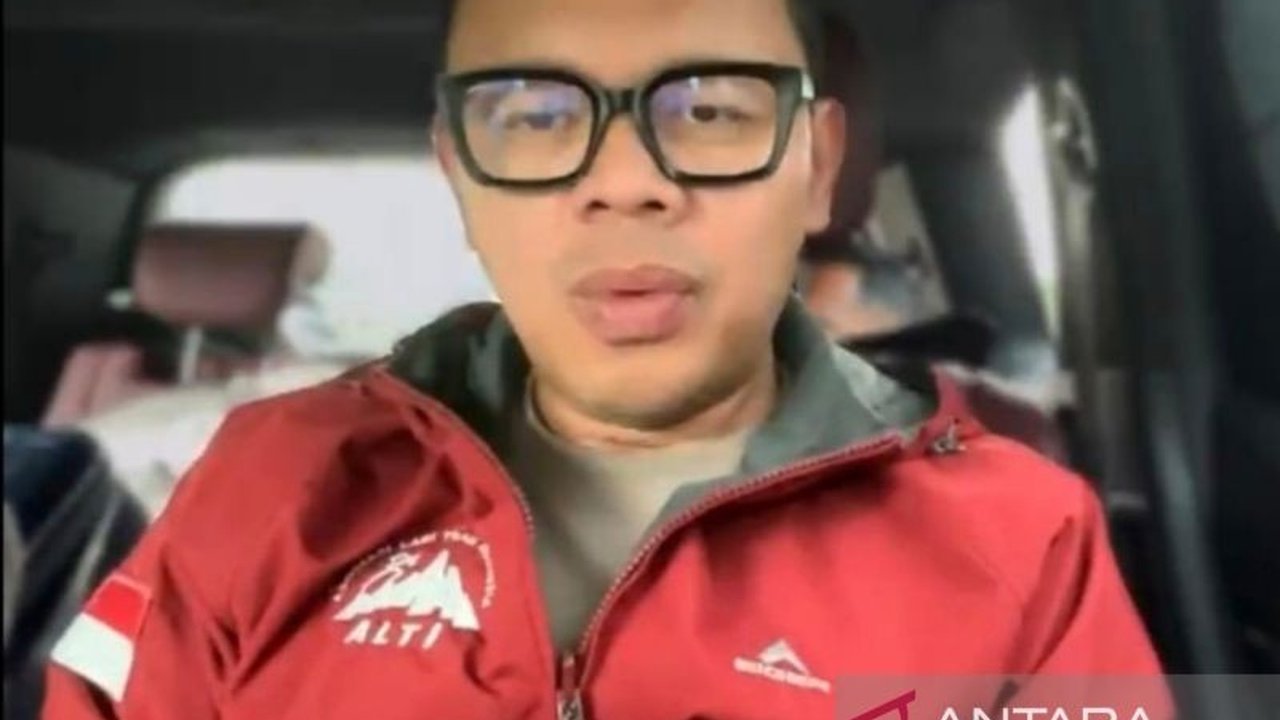 Wakil Menteri Dalam Negeri Bima Arya menekankan pentingnya revisi sistem pemilu agar selaras dengan target nasional Indonesia Emas 2045, serta mewaspadai potensi inkompatibilitas pusat-daerah.