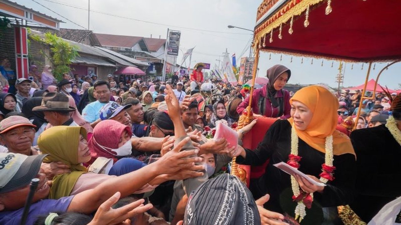 Grebeg Tutup Suro Ponorogo bukan hanya perayaan biasa, melainkan simpul penting warisan budaya dan promosi wisata. Temukan bagaimana tradisi ini memperkuat jati diri daerah.