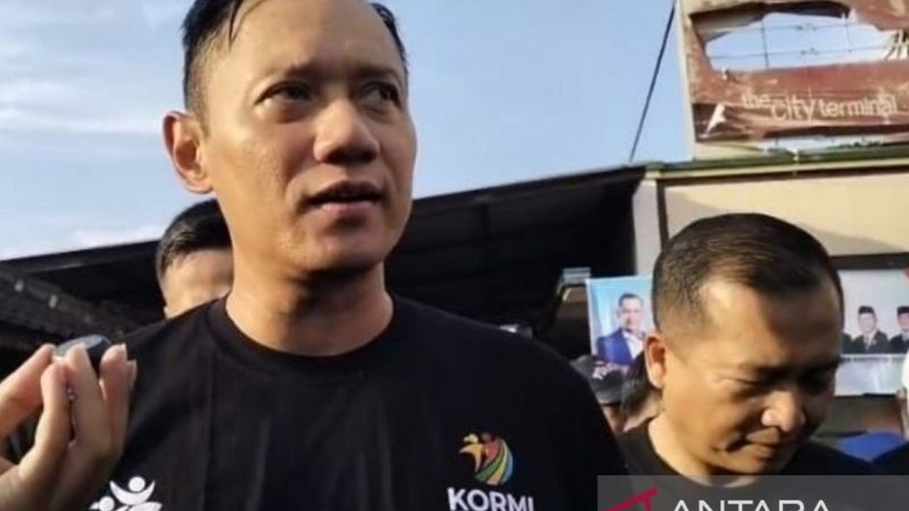 Menko AHY menegaskan dukungan pusat terhadap pembangunan jalan tol Lembar-Kayangan di NTB, proyek ambisius yang berpotensi memangkas waktu tempuh dan memajukan ekonomi lokal.