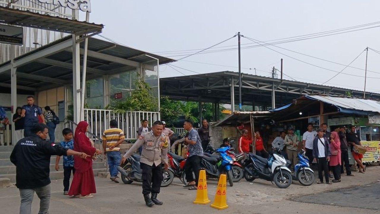 Polisi amankan tiga Opang terkait penghadangan taksi online di Stasiun Tigaraksa. Apa motif di balik insiden yang viral ini dan bagaimana nasib para terduga pelaku?