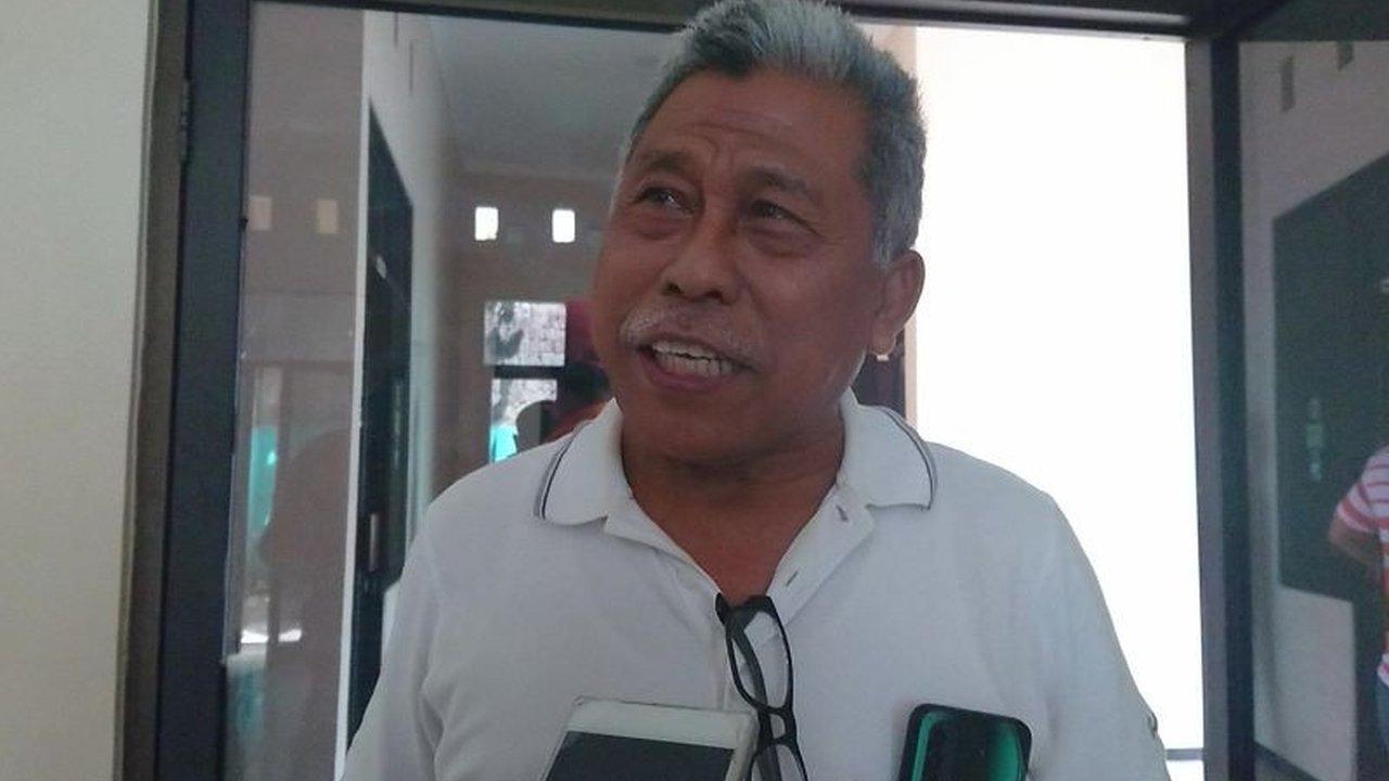 DPRD Tulungagung mendesak regulasi ketat untuk kegiatan Sound Horeg. Meski dorong ekonomi, MUI haramkan karena dampak negatif. Bagaimana regulasi ini akan menjaga ketertiban?