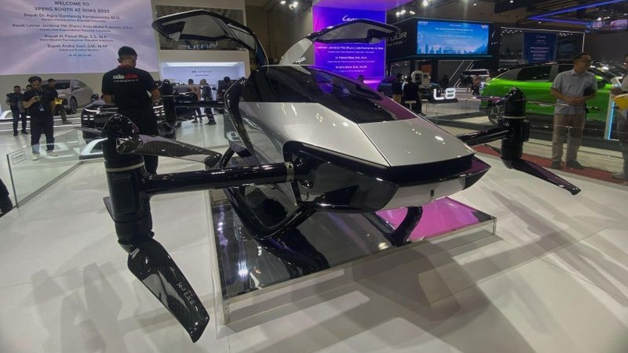 Sensasi GIIAS 2025: Mobil Terbang Xpeng X2 Curi Perhatian, Siap Ubah Transportasi Urban?