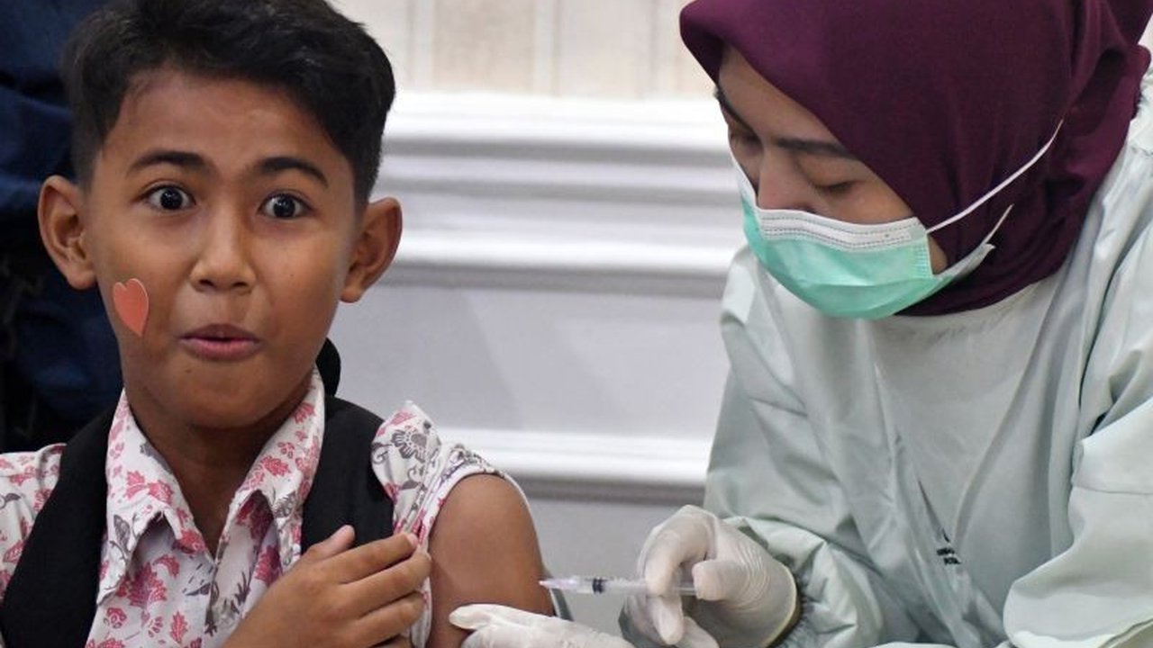 Pencegahan Hepatitis B dapat mencapai efektivitas lebih dari 95 persen melalui deteksi dini dan vaksinasi. Simak mengapa langkah ini krusial untuk kesehatan hati Anda.