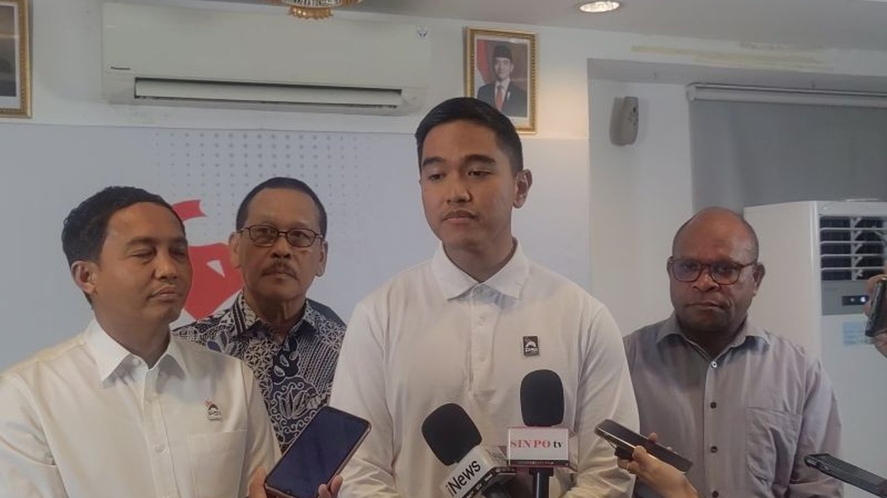 Ketua Umum PSI Kaesang Pangarep menyambut positif usulan Wapres Gibran untuk berkantor di IKN, menegaskan komitmen pemerintah melanjutkan pembangunan Ibu Kota Nusantara.